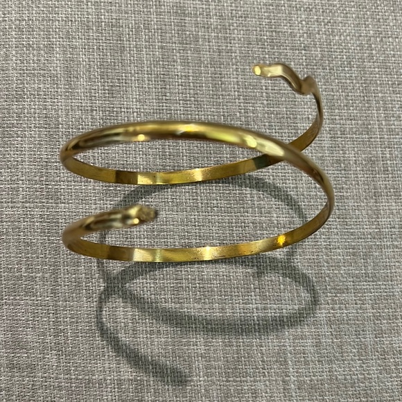Jewelry - Brass Adjustable Arm Snake Bangle.